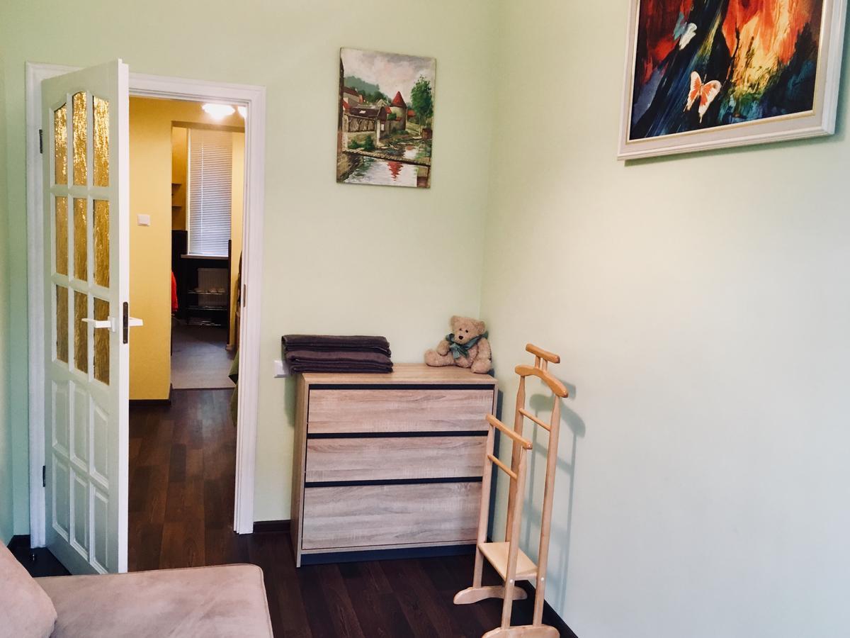 Modern Chaikovskogo Apartment Lviv Extérieur photo