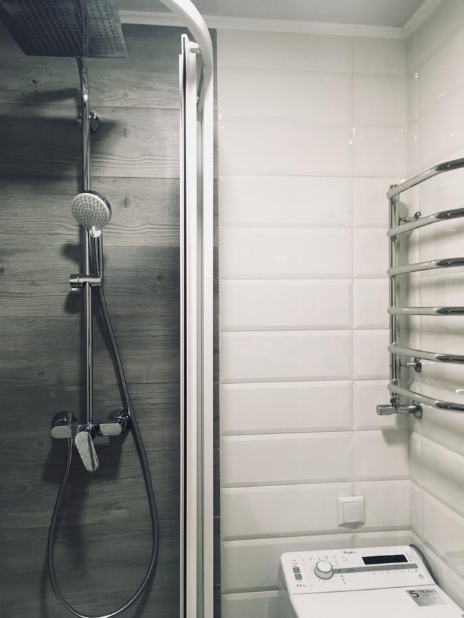 Modern Chaikovskogo Apartment Lviv Extérieur photo