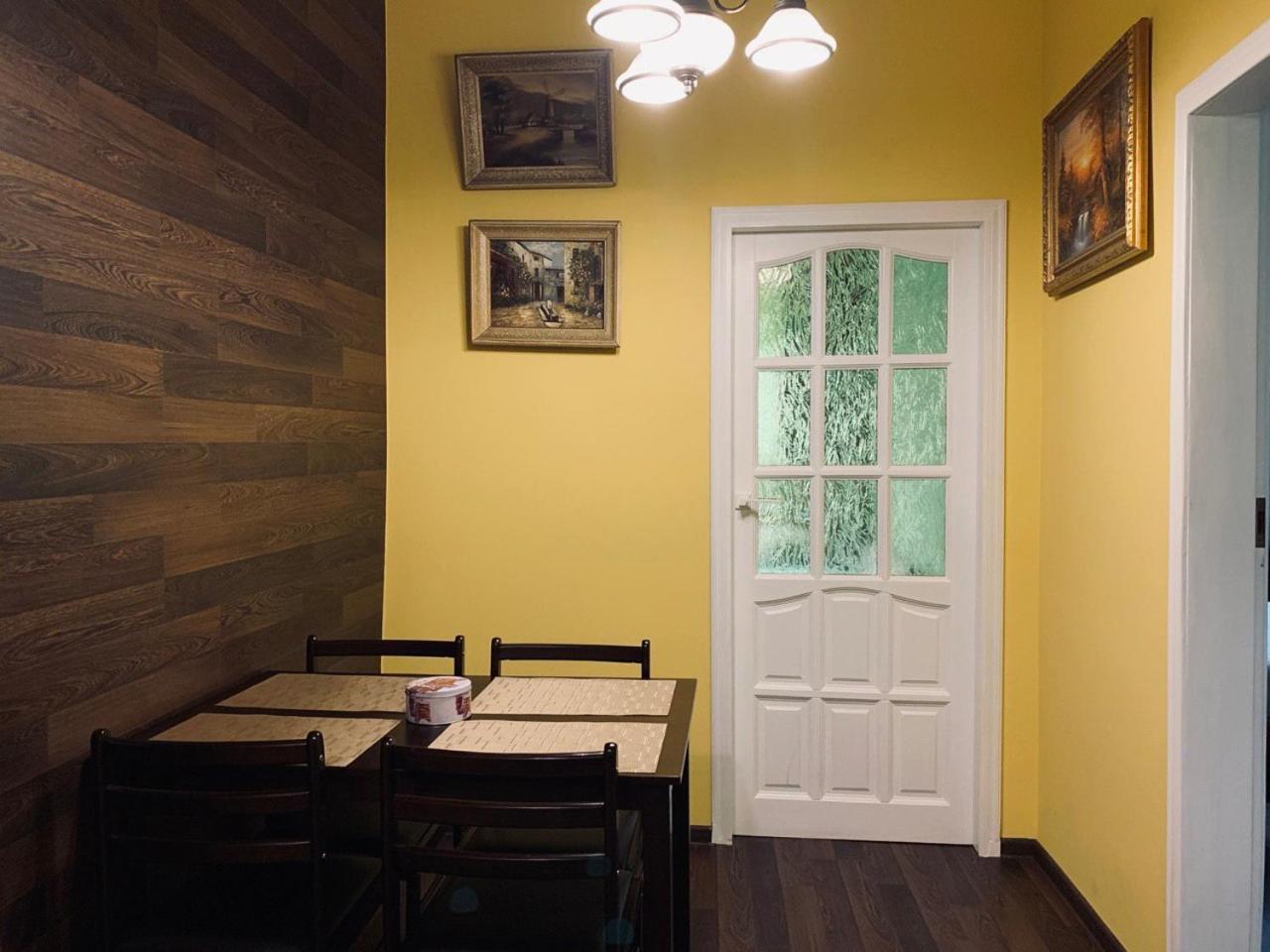 Modern Chaikovskogo Apartment Lviv Extérieur photo