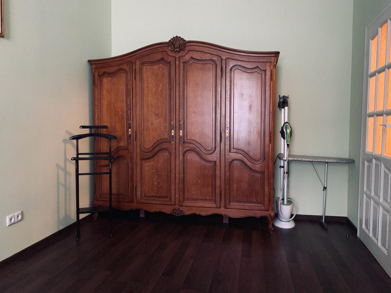 Modern Chaikovskogo Apartment Lviv Extérieur photo