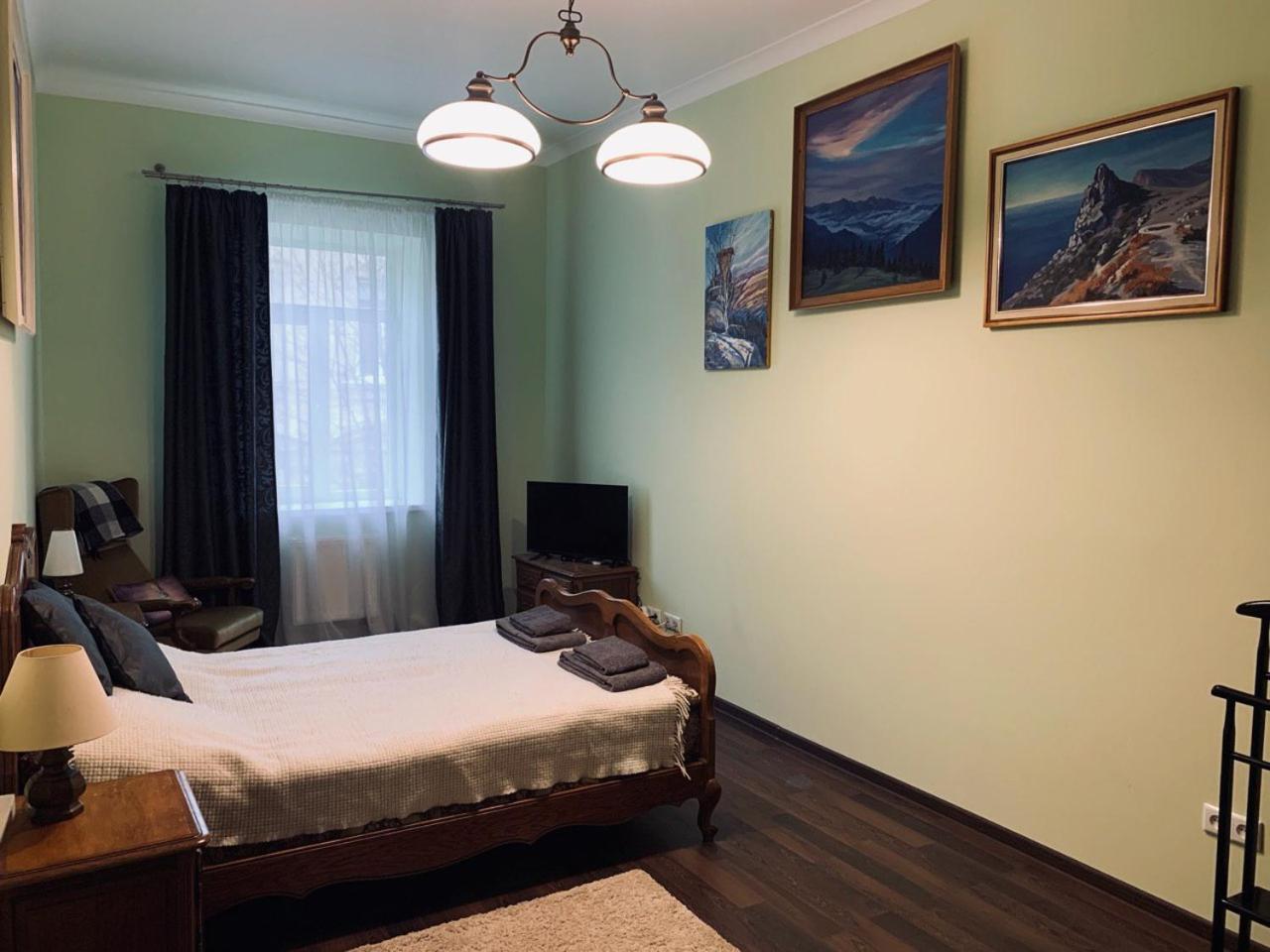 Modern Chaikovskogo Apartment Lviv Extérieur photo