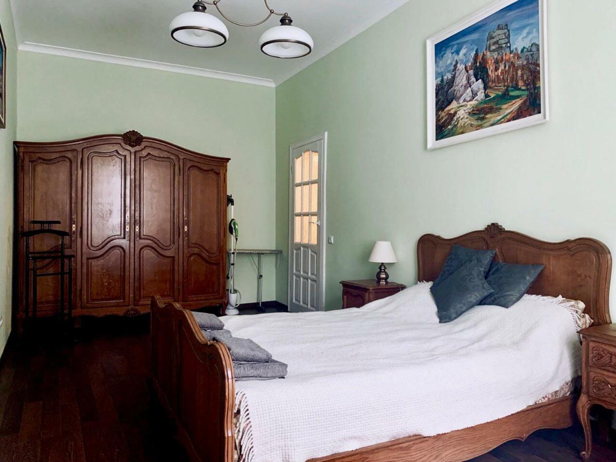 Modern Chaikovskogo Apartment Lviv Extérieur photo