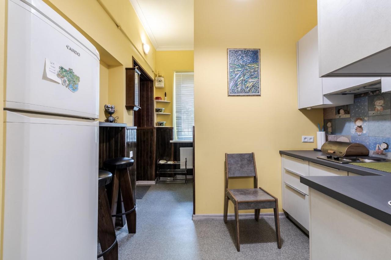 Modern Chaikovskogo Apartment Lviv Extérieur photo