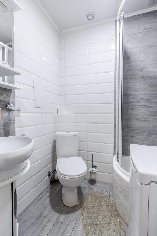 Modern Chaikovskogo Apartment Lviv Extérieur photo